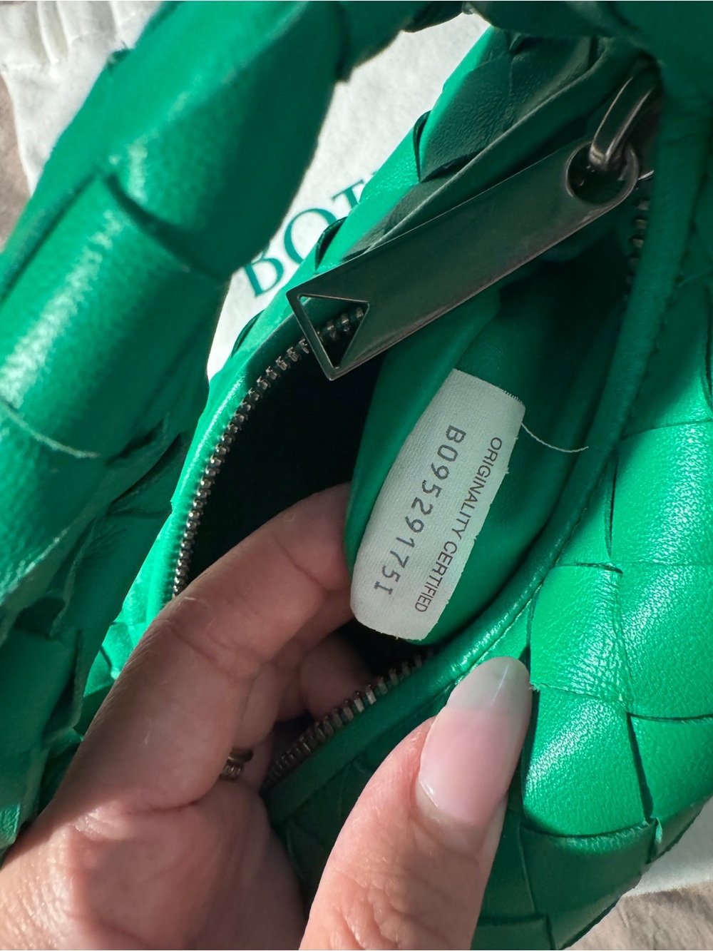 Bottega Veneta Mini jodie leather hobo bag |Real| - Picture 8 of 8